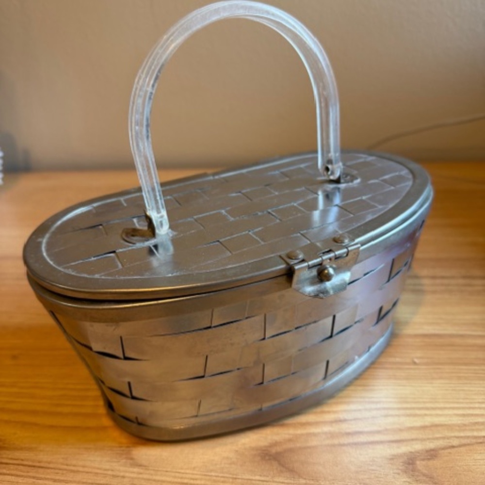Vintage 1960's silver metal woven basket purse with lucite handle